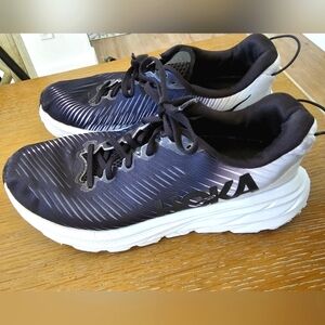 Hoka Rincon 3 size 8 #FR1022G